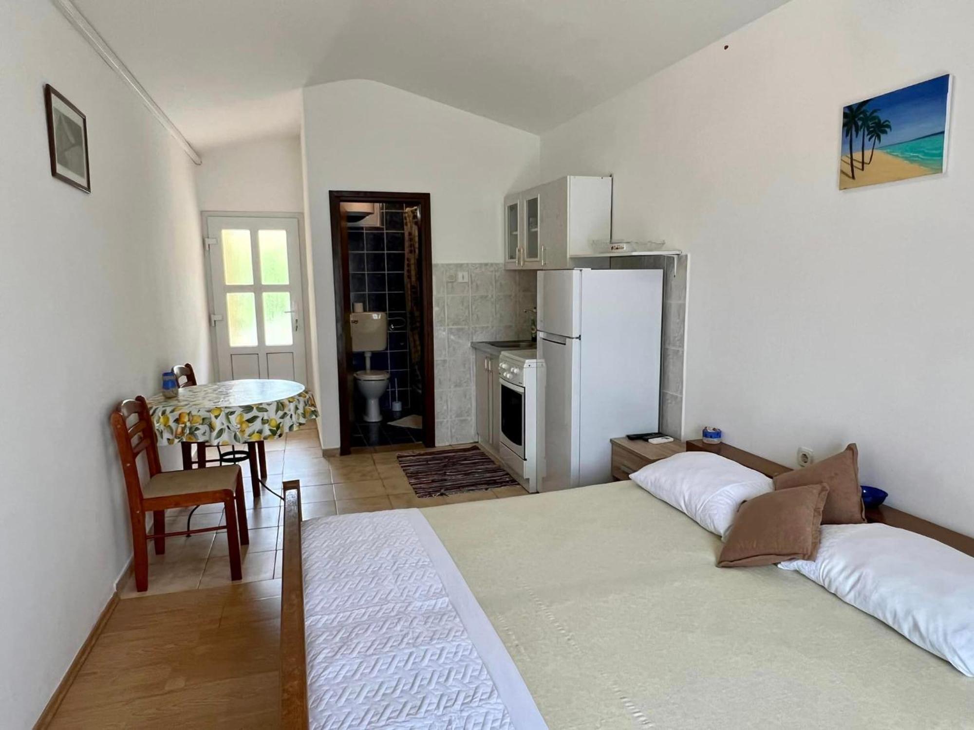 Apartmani Lidija Karin Donji Donji Karin Екстериор снимка