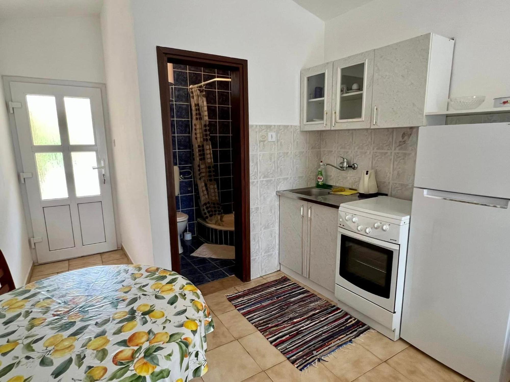 Apartmani Lidija Karin Donji Donji Karin Екстериор снимка