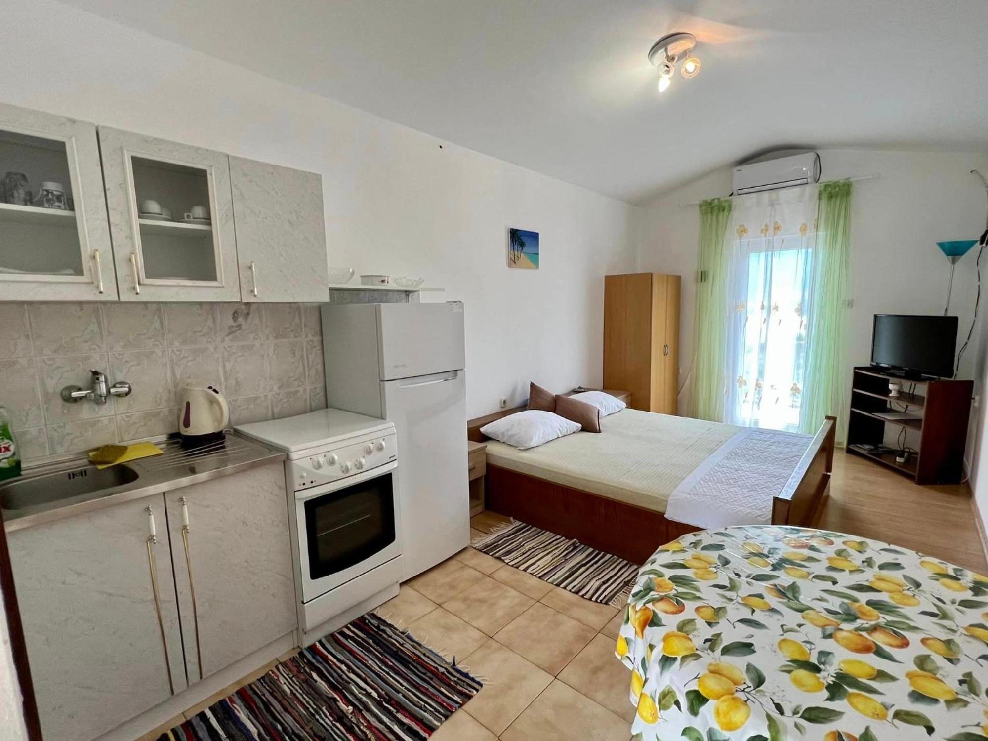 Apartmani Lidija Karin Donji Donji Karin Екстериор снимка