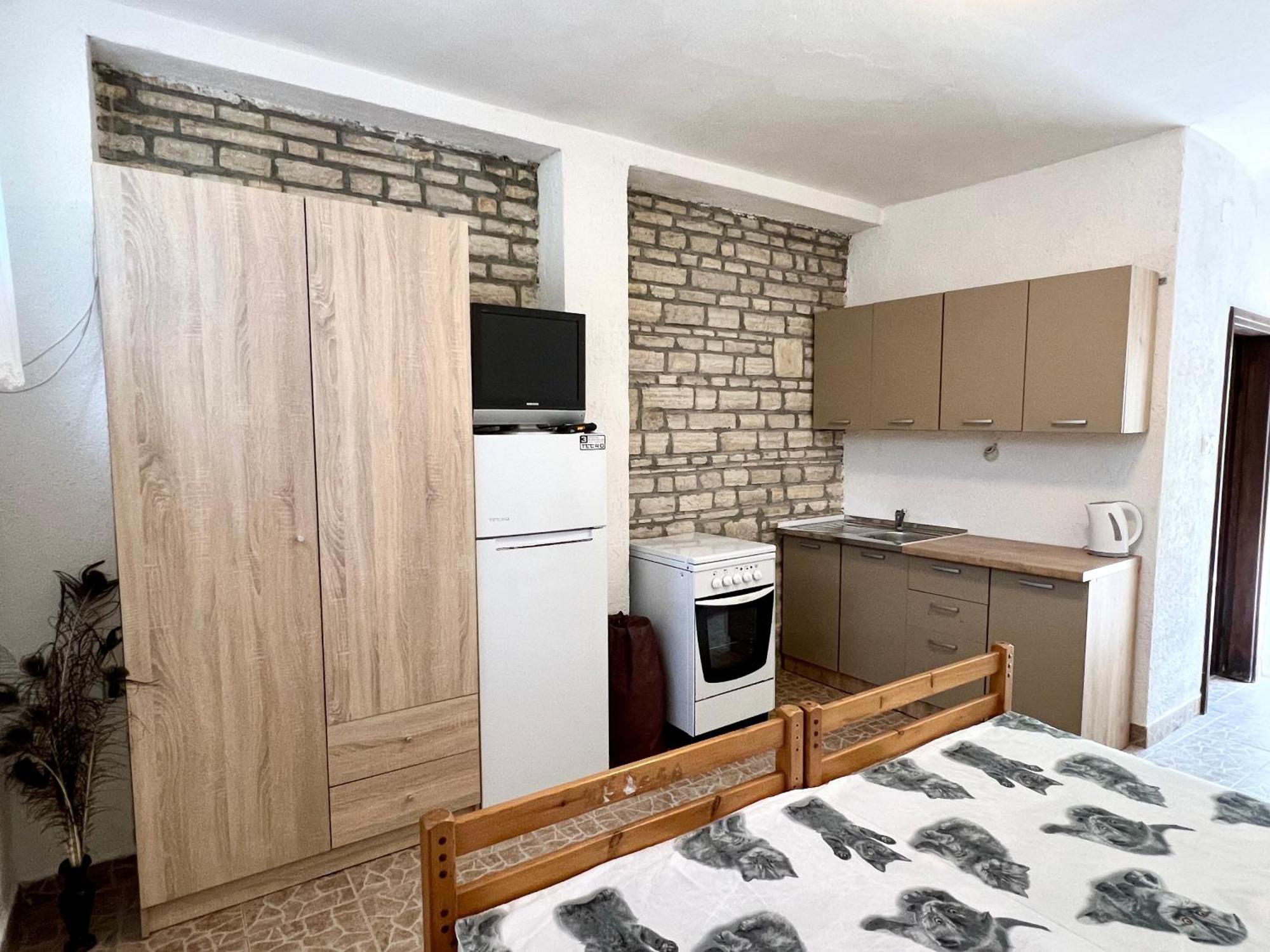Apartmani Lidija Karin Donji Donji Karin Екстериор снимка